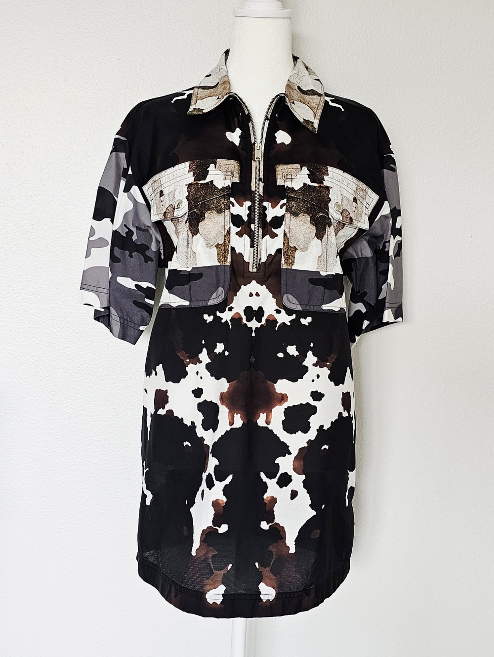 Burberry Camo Print Nylon Short-Sleeve Half-Zip Shirt